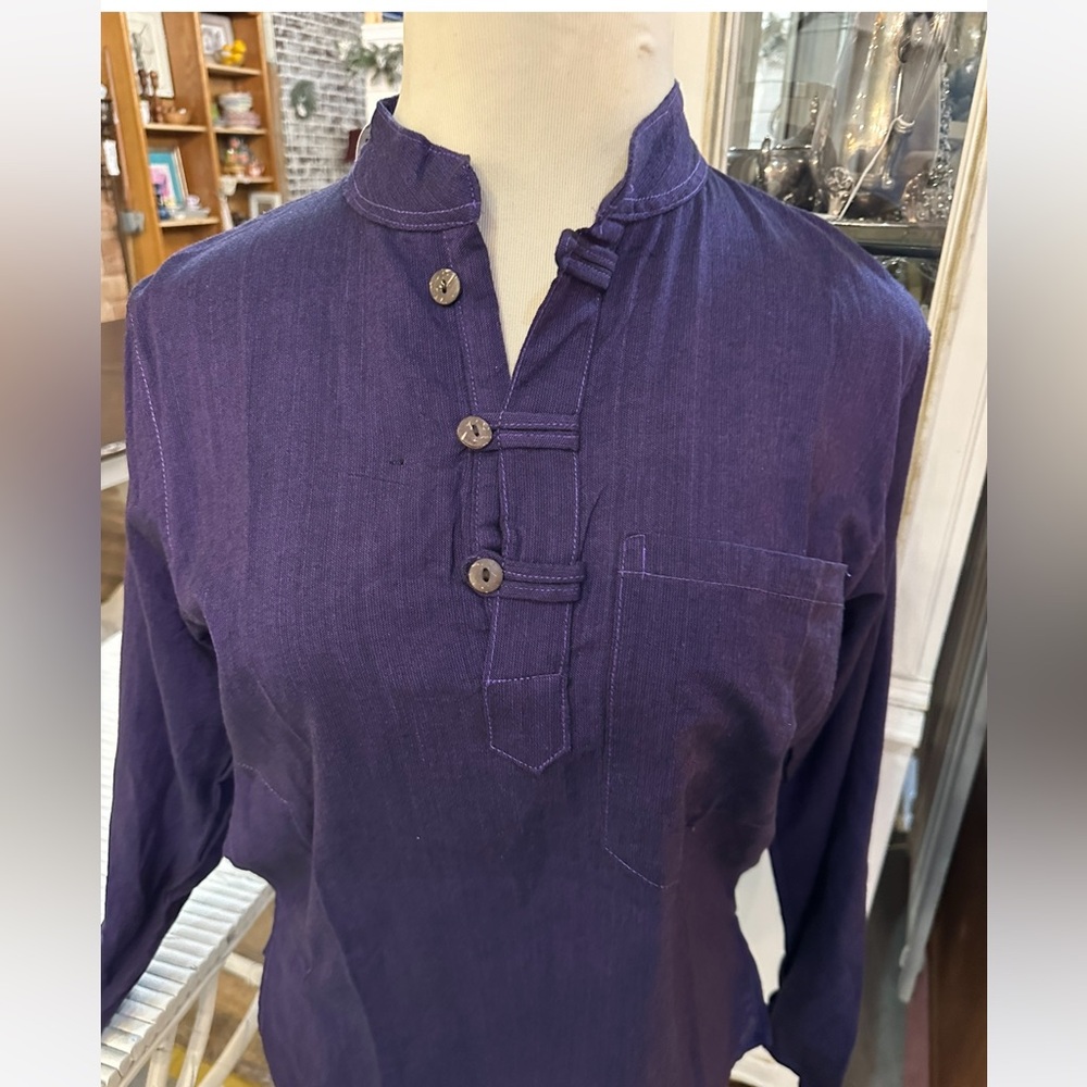 New wt tags purple men’s shirt.